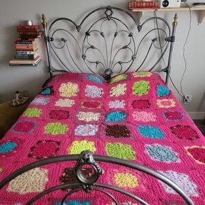 STUNNING Hand Crocheted Blanket